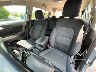 Kia Sportage 1.6 crdi mhev Black Edition 2wd 136cv dct usata San Giorgio del Sannio