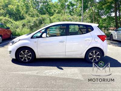 Hyundai ix20 1.6 crdi Xpossible Bianco usata Roma