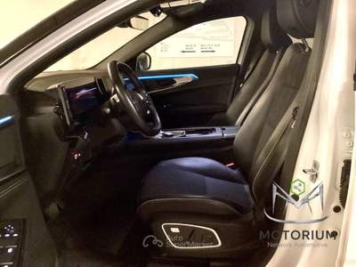 Renault Austral 1.2 E-Tech full hybrid Iconic 200cv auto Bianco usata Roma