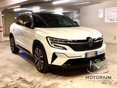 Renault Austral 1.2 E-Tech full hybrid Iconic 200cv auto Bianco usata Roma