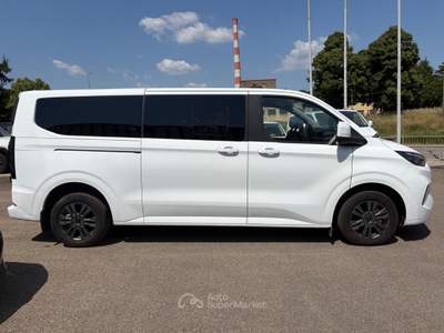 Ford Tourneo Custom *PROMO* 320 2.0 EcoBlue 136CV PL Titanium Bianco usata Borgo San Lorenzo