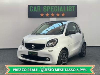 Smart ForTwo coupè 1.0 AUTOMATICA|NEOPATENT.|BLUETOOTH Bianco usata Como