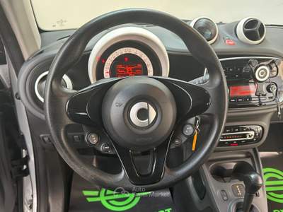Smart ForTwo coupè 1.0 AUTOMATICA|NEOPATENT.|BLUETOOTH Bianco usata Como