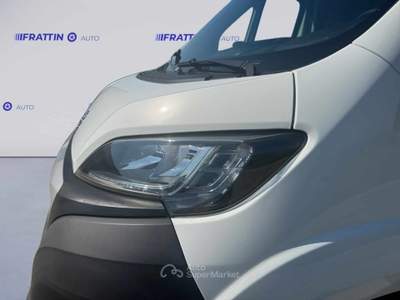 Peugeot Boxer Boxer 330 2.0 Bluehdi 130cv Pc-Tn Furgone Bianco usata Cassola