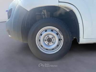 Peugeot Boxer Boxer 330 2.0 Bluehdi 130cv Pc-Tn Furgone Bianco usata Cassola