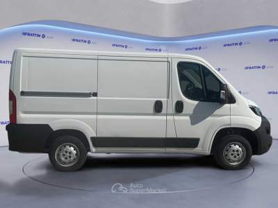 Peugeot Boxer Boxer 330 2.0 Bluehdi 130cv Pc-Tn Furgone Bianco usata Cassola