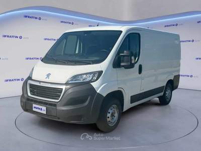 Peugeot Boxer Boxer 330 2.0 Bluehdi 130cv Pc-Tn Furgone Bianco usata Cassola