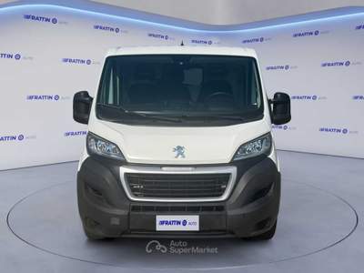 Peugeot Boxer Boxer 330 2.0 Bluehdi 130cv Pc-Tn Furgone Bianco usata Cassola