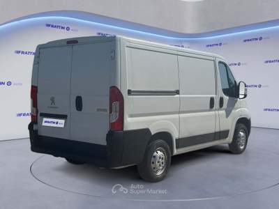 Peugeot Boxer Boxer 330 2.0 Bluehdi 130cv Pc-Tn Furgone Bianco usata Cassola