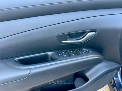 Hyundai Tucson aut. Business Blu/Azzurro usata Monopoli