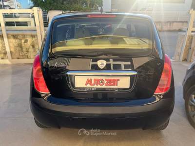 Lancia Ypsilon Benzina Nero usata Castellana Grotte