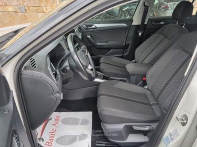 Volkswagen T-Roc Life Beige usata Altamura