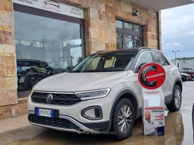 Volkswagen T-Roc Life Beige usata Altamura