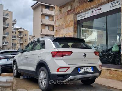 Volkswagen T-Roc Life Beige usata Altamura