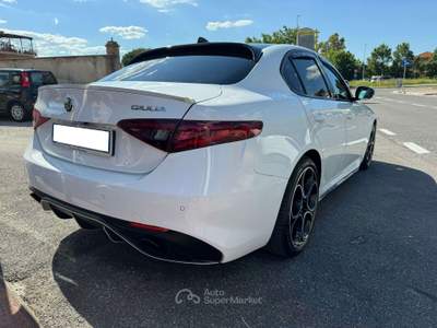 Alfa Romeo Giulia Giulia 2022 2.2 t Veloce Q4 210 cv auto Bianco usata Roma