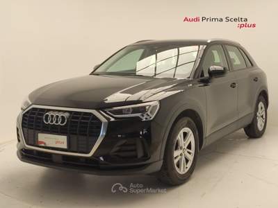 Audi Q3 2.0 35 TDI S Tronic Business Nero usata Avellino