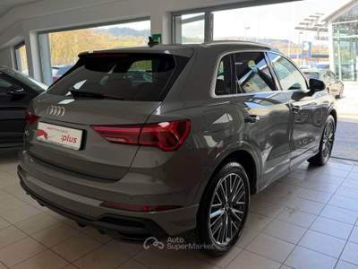 Audi Q3 2.0 35 TDI S Tronic S Line Edition Grigio usata Avellino