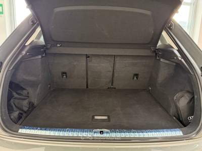 Audi Q3 2.0 35 TDI S Tronic S Line Edition Grigio usata Avellino