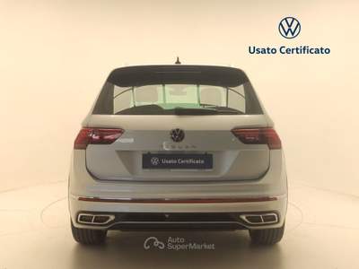 Volkswagen Tiguan 2.0 TDI SCR 110KWR-Line DSG Argento usata Avellino