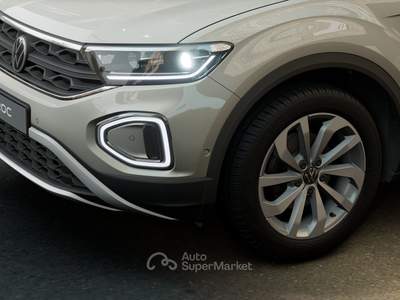 Volkswagen T-Roc 1.5 TSI ACT DSG Edition Plus Beige usata Avellino