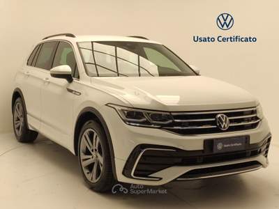 Volkswagen Tiguan 2.0 TDI SCR 110KWR-Line DSG Bianco usata Avellino