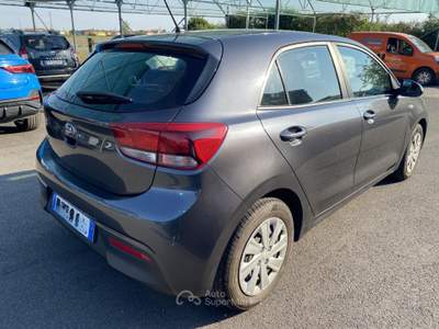 Kia Rio 1.2 mpi Active 84cv Grigio usata Paderno Franciacorta