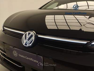 Volkswagen Golf 2.0 TDI SCR 110KW Style DSG Nero usata Avellino