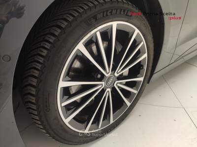 Audi A6 S Line Edition Blu/Azzurro usata Avellino