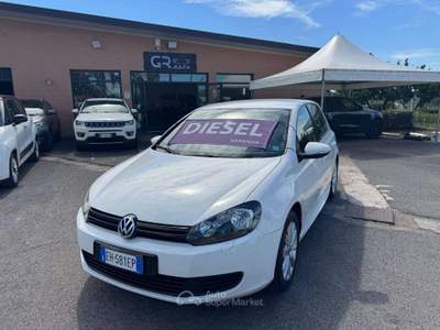 Volkswagen Golf Golf VI 1.6 TDI 105CV 5P TRENDLINE 2012 Bianco usata Latina