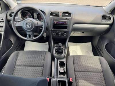 Volkswagen Golf Golf VI 1.6 TDI 105CV 5P TRENDLINE 2012 Bianco usata Latina