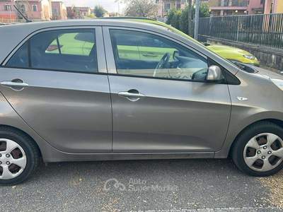 Kia Picanto 1.1 Hot usata Rezzato