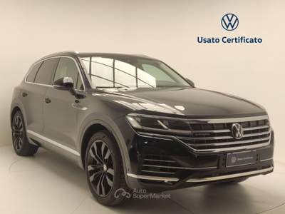 Volkswagen Touareg 3.0 V6 TSI eHYBRID Elegance usata Avellino