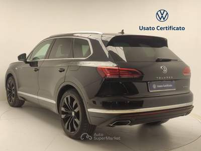 Volkswagen Touareg 3.0 V6 TSI eHYBRID Elegance usata Avellino