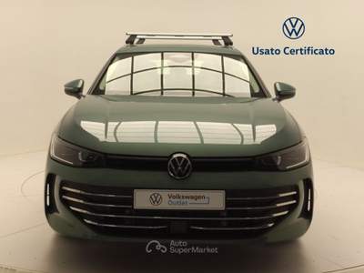 Volkswagen Passat 1.5 eTSI ACT Business DSG Verde usata Avellino