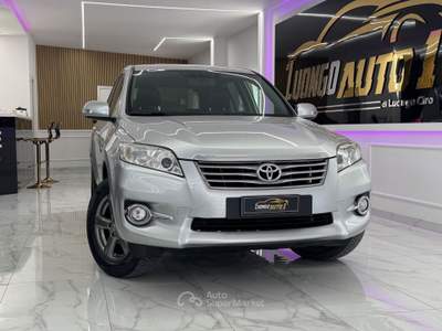 Toyota RAV4 2.2 D-4D 150CV Lounge Iper Full Grigio usata Qualiano