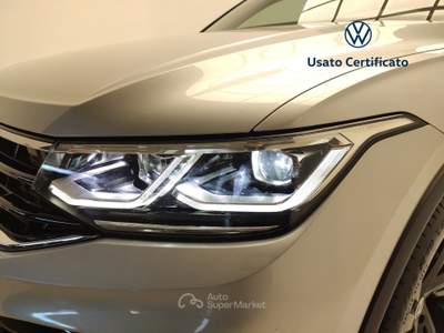 Volkswagen Tiguan 2.0 TDI SCR 110KWR-Line DSG Argento usata Avellino
