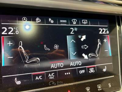 Audi Q7 SPORT 50 3.0 TDI quattro tiptronic S LINE 7 posti Bianco usata Bagnaria Arsa