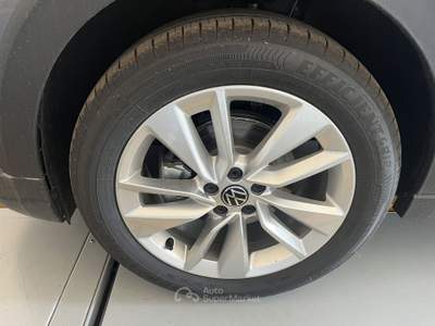 Volkswagen Taigo 1.0 TSI 95 CV Edition Plus Grigio usata Avellino