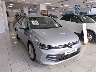 Volkswagen Golf Golf 2.0 TDI 150 CV DSG SCR Editon Plus usata Avellino
