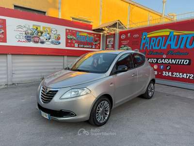 Lancia Ypsilon 95cv Platinum - 2011 Grigio usata Giugliano in Campania