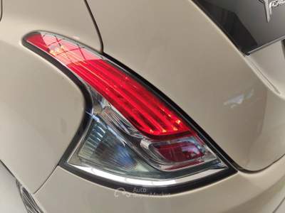 Lancia Ypsilon Ypsilon 1.3 MJT 16V 95 CV 5 porte S&S Platinum usata Avellino