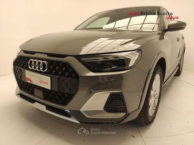 Audi A1 A1 allstreet 30 1.0 tfsi Business 116cv s tronic Grigio usata Avellino