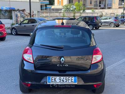 Renault Clio 3 porte Dynamique Nero usata Torino