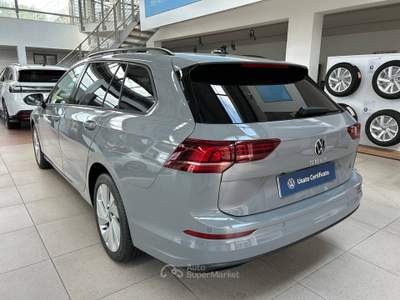 Volkswagen Golf Variant 2.0 TDI 150 CV DSG SCR Life Grigio usata Avellino