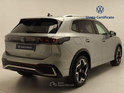 Volkswagen Tiguan 2.0 TDI 110KW SCR R-Line DSG Argento usata Avellino