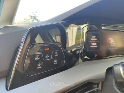 Volkswagen Golf 1.5 TSI eHybrid Edition Plus DSG Nero usata Avellino