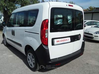 Fiat Doblò Doblo 1.3 MJT PC Combi N1 E5 Bianco usata Qualiano