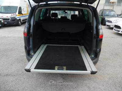 Ford S-Max Titanium Grigio usata Qualiano