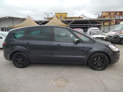 Ford S-Max Titanium Grigio usata Qualiano