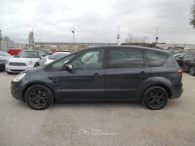Ford S-Max Titanium Grigio usata Qualiano